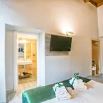 History Bed and breakfast Roma