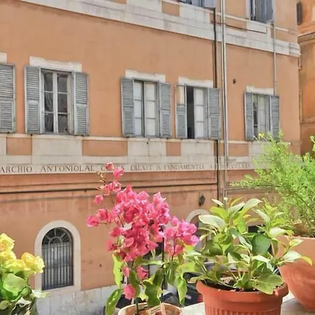 History Bed and breakfast 4*