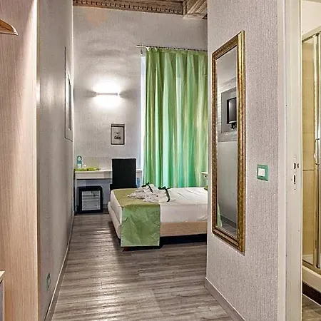 Bed & Breakfast History 4*
