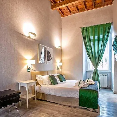 History 4* Roma