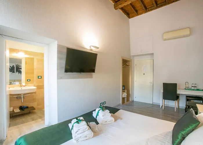 Bed & Breakfast History 4*