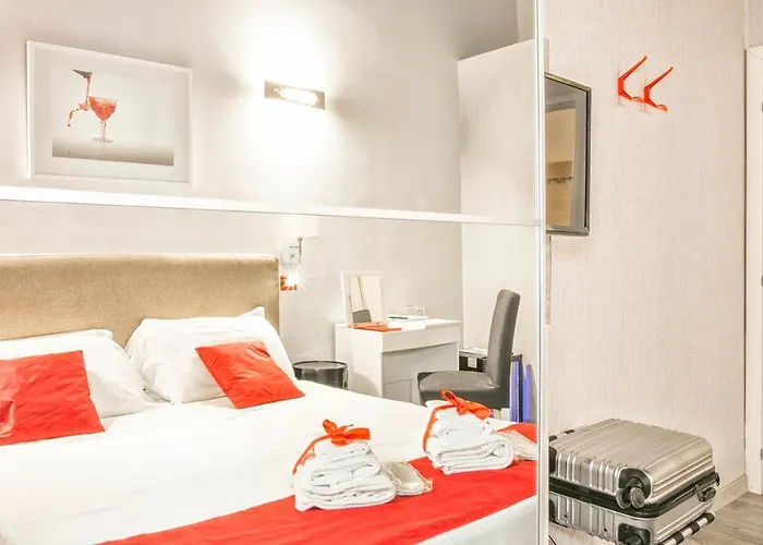 历史套房酒店 4*